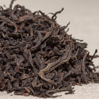 Улун Уи Да Хун Пао (среднего огня) арт. 83 Улун Уи Да Хун Пао (среднего огня)