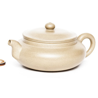 Чайник Исин, Да Юнь Дэ Чжун Ху, Лао Дуань Ни, 260 мл арт. 3702 Чайник Исин, Да Юнь Дэ Чжун Ху, Лао Дуань Ни, 260 мл